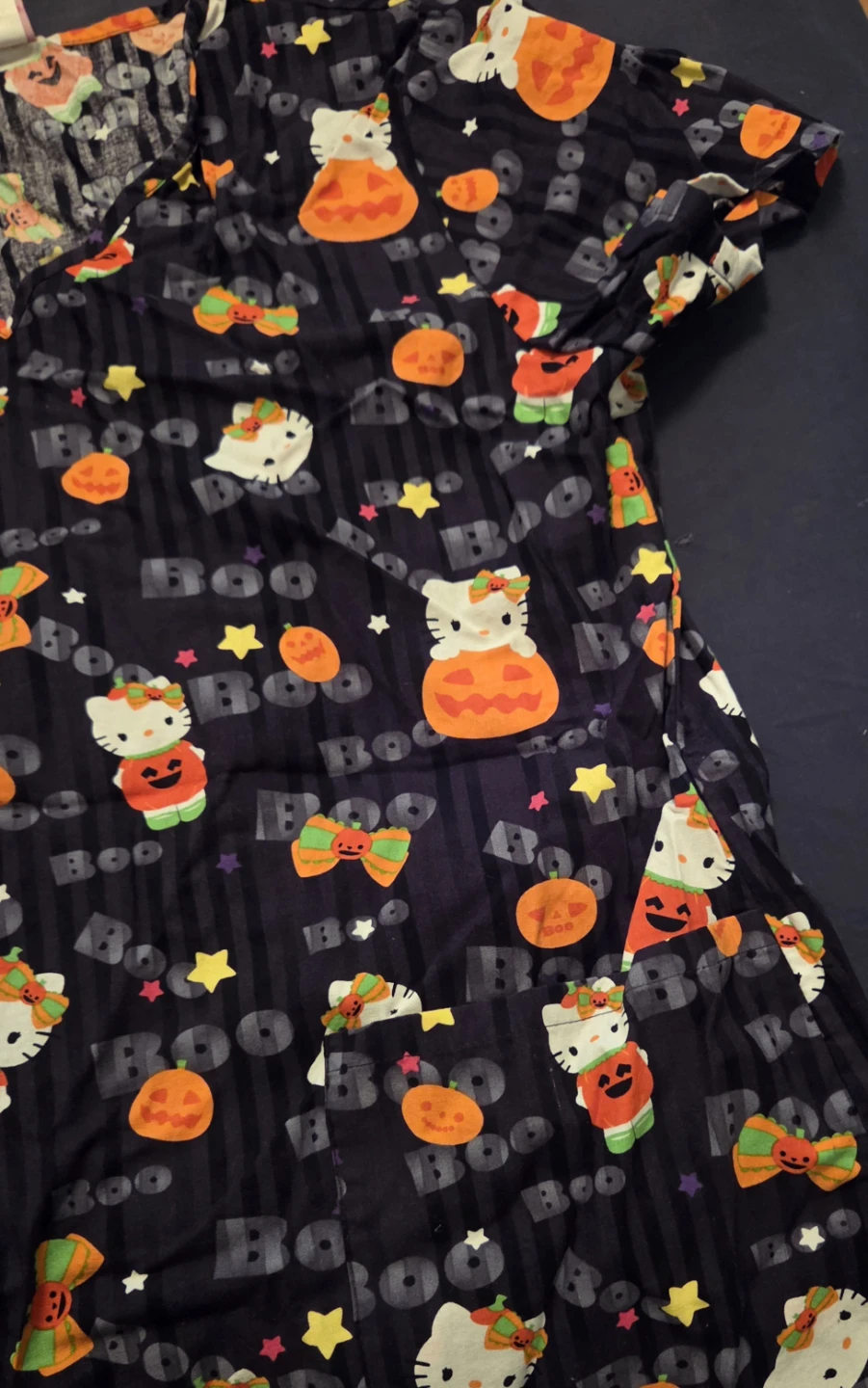 Hello Kitty Halloween Scrub Top - photo 5