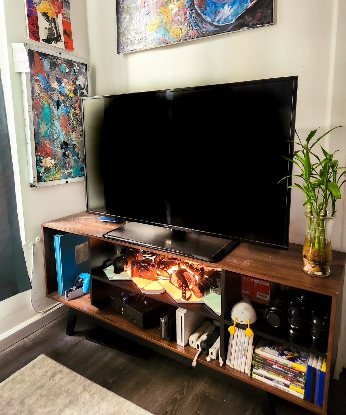 New 40 inch LG TV