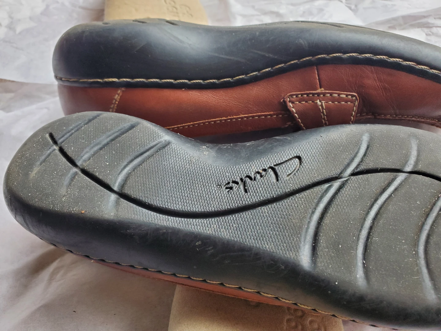 Clarks Collection Women's Leather Shoes, Size 7N (37.5) - photo 4