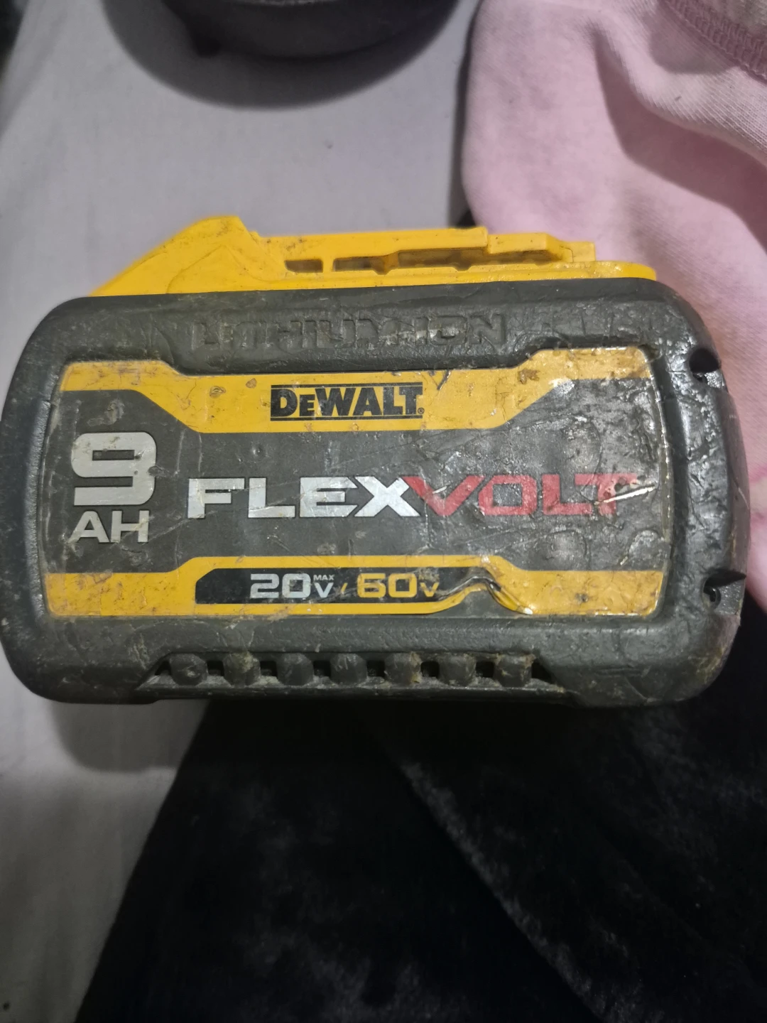 DeWalt Flexvolt 9.0 Ah Battery - photo 2