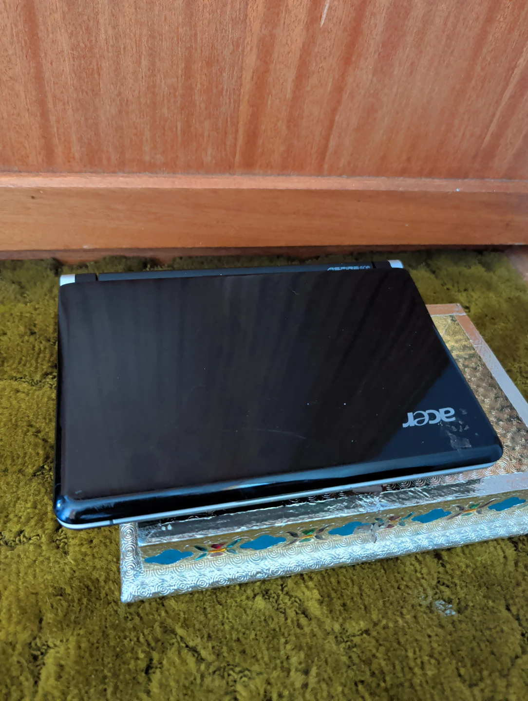 Acer Aspire One Netbook - photo 2
