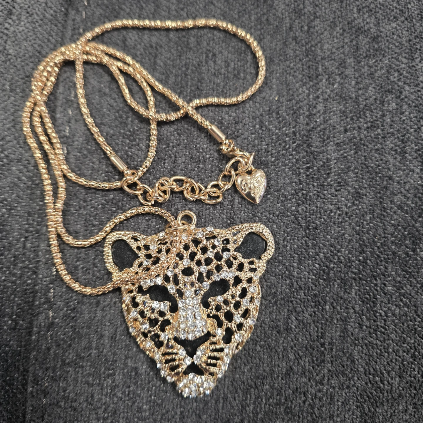 Betsey Johnson Gold tone Cheetah head necklace - photo 2