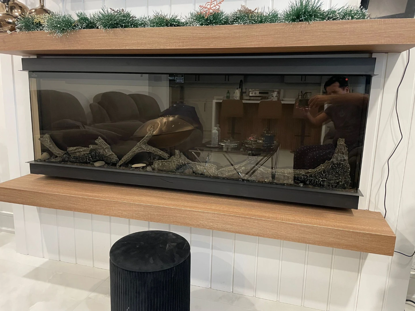 Electric Fireplace Insert with Logs