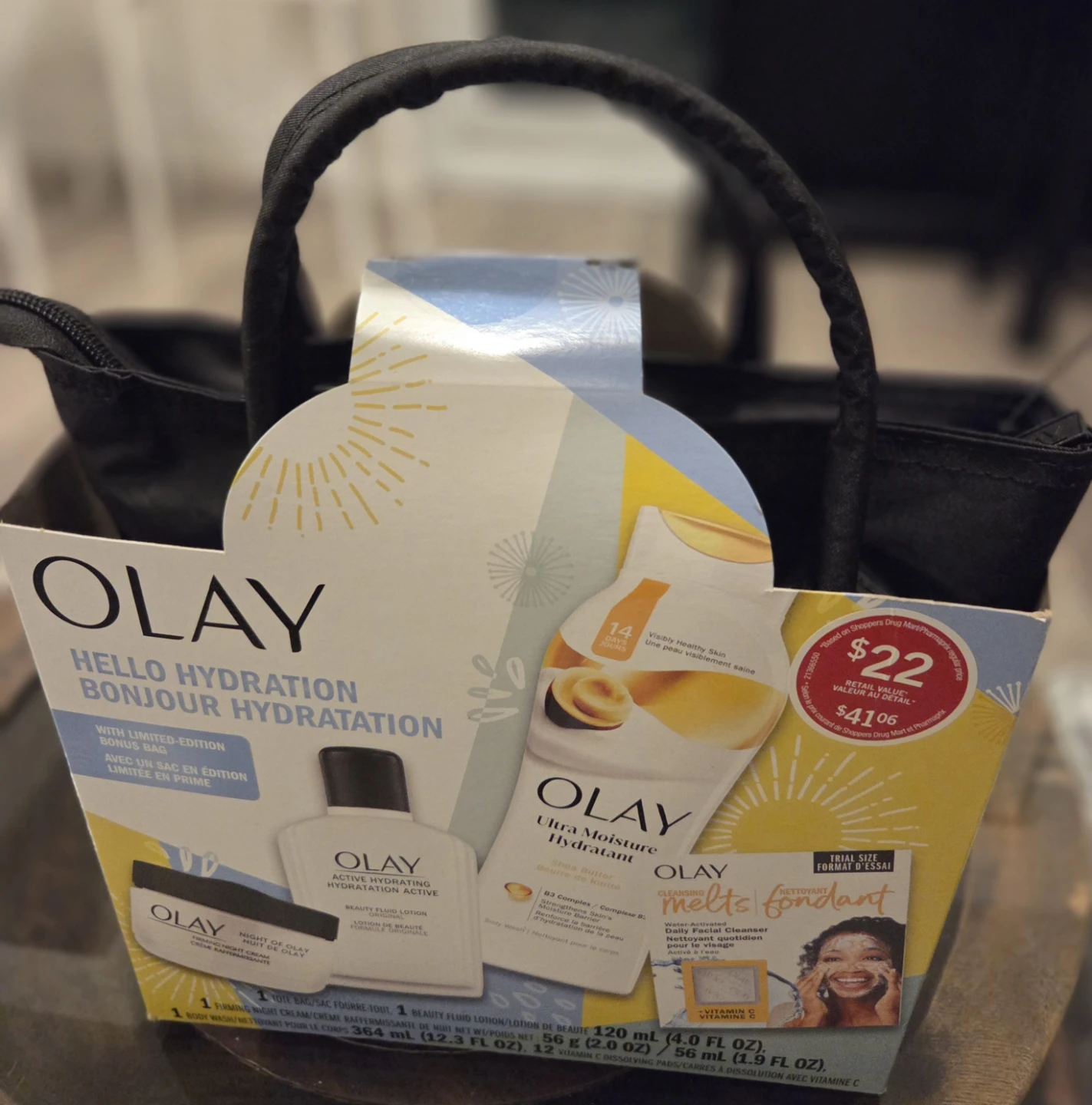 Olay Hello Hydration 4-Piece Routine Skincare Set with Bonus Bag