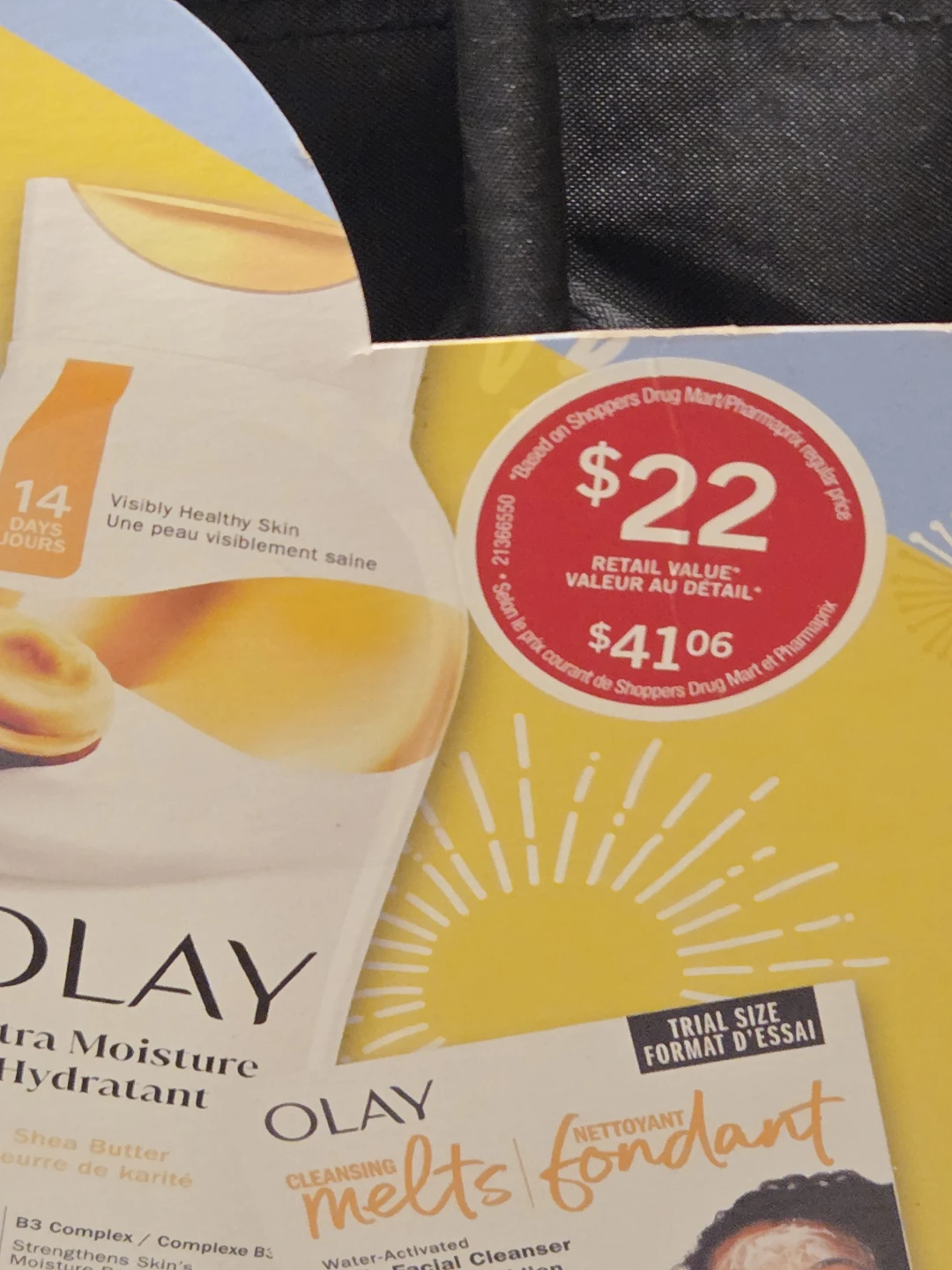 Olay Hello Hydration 4-Piece Routine Skincare Set with Bonus Bag - photo 2