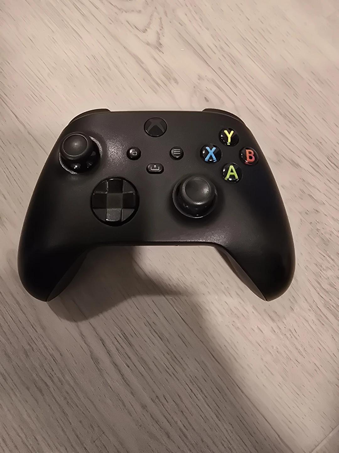 Black Xbox Wireless Controller