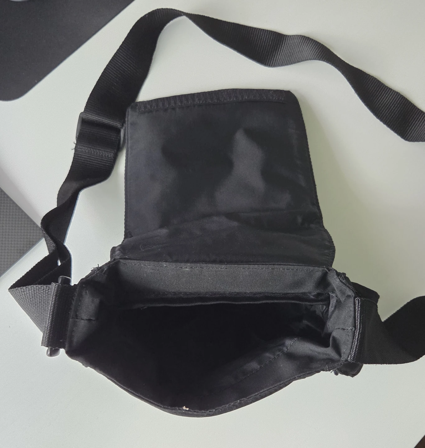 Black Crossbody Messenger Bag - photo 3