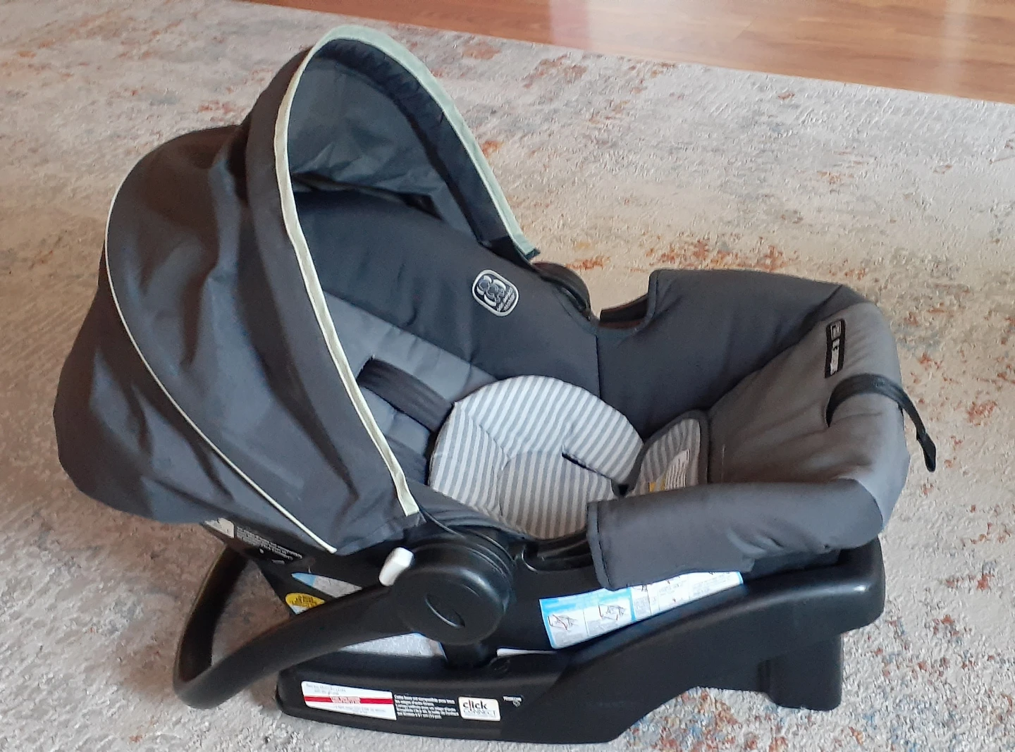 Graco SnugRide 30 Infant Car Seat - photo 3