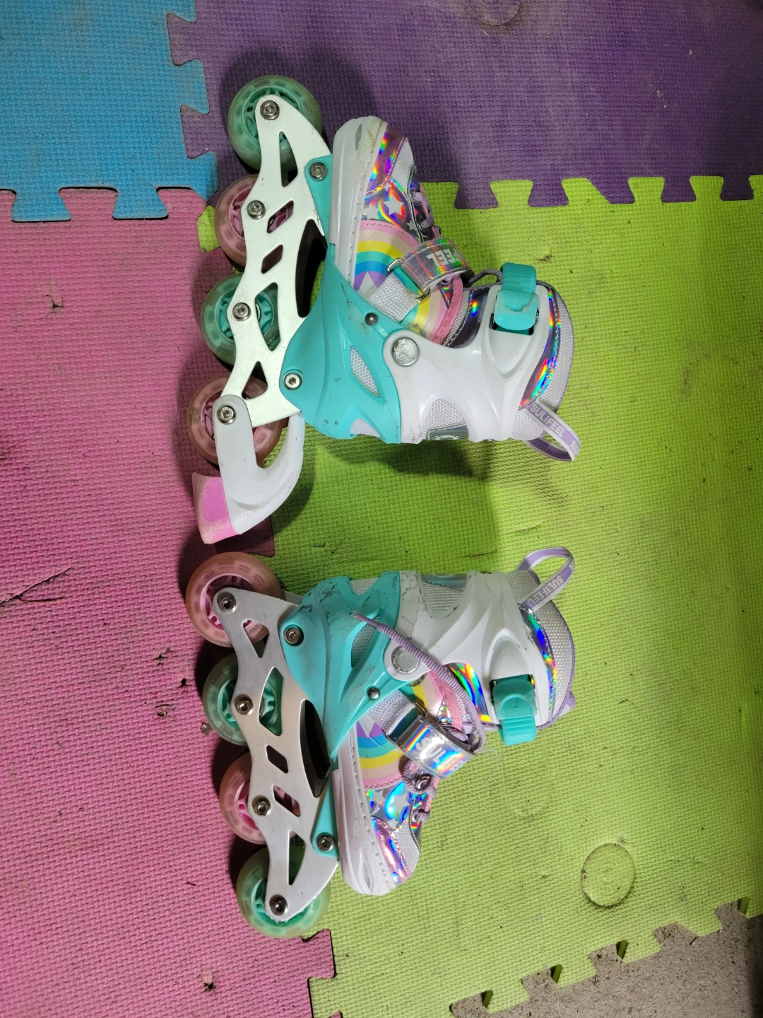 SuliFeel Youth Rollerblades with Protective Gear Set - photo 3