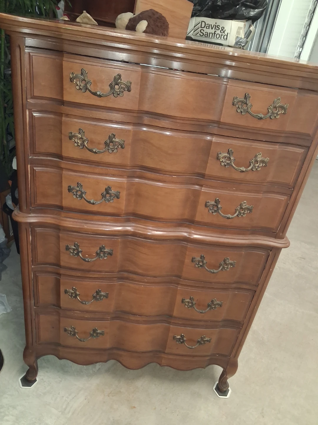 Vintage French Provincial Dresser