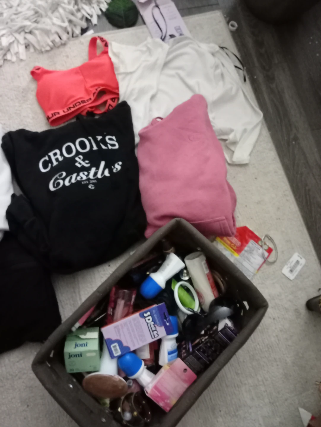 Assorted Women's Activewear and Apparel 90+items - photo 3