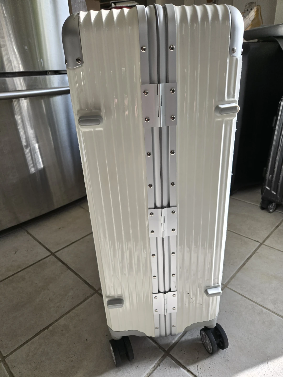 Hard Shell Suitcase - photo 4