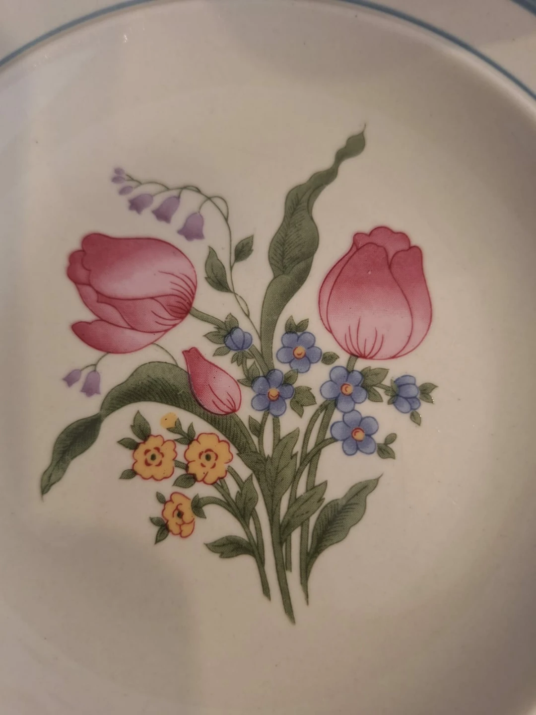 Stoneware Dinner Set with Floral Design - photo 3