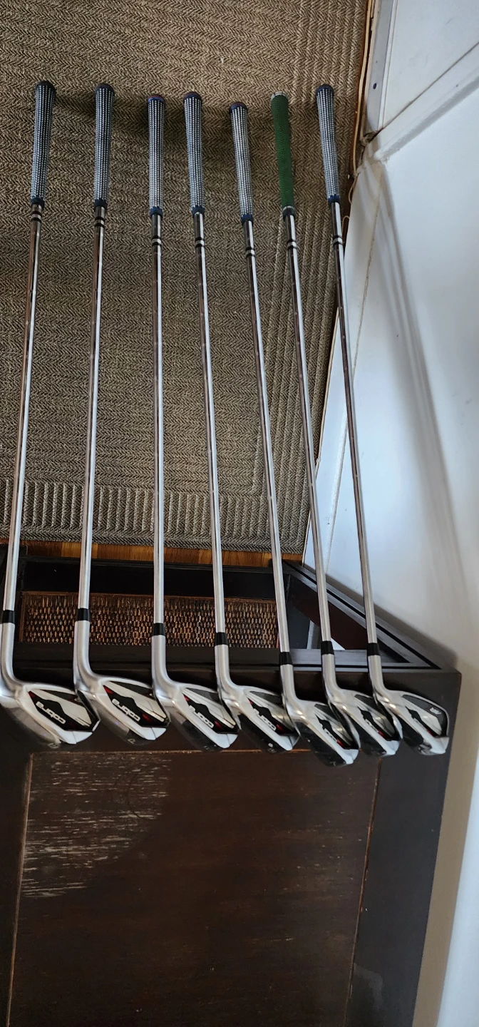 Cobra Golf Irons Set - photo 2