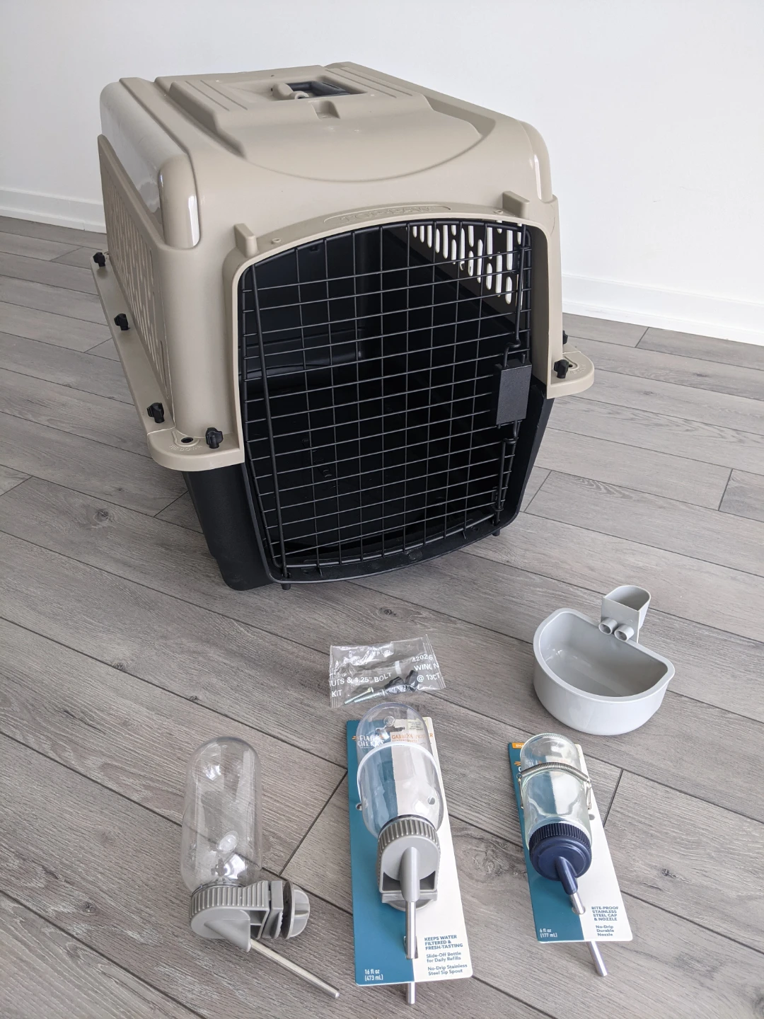 Plastic Portable Dog Carrier with Accessories