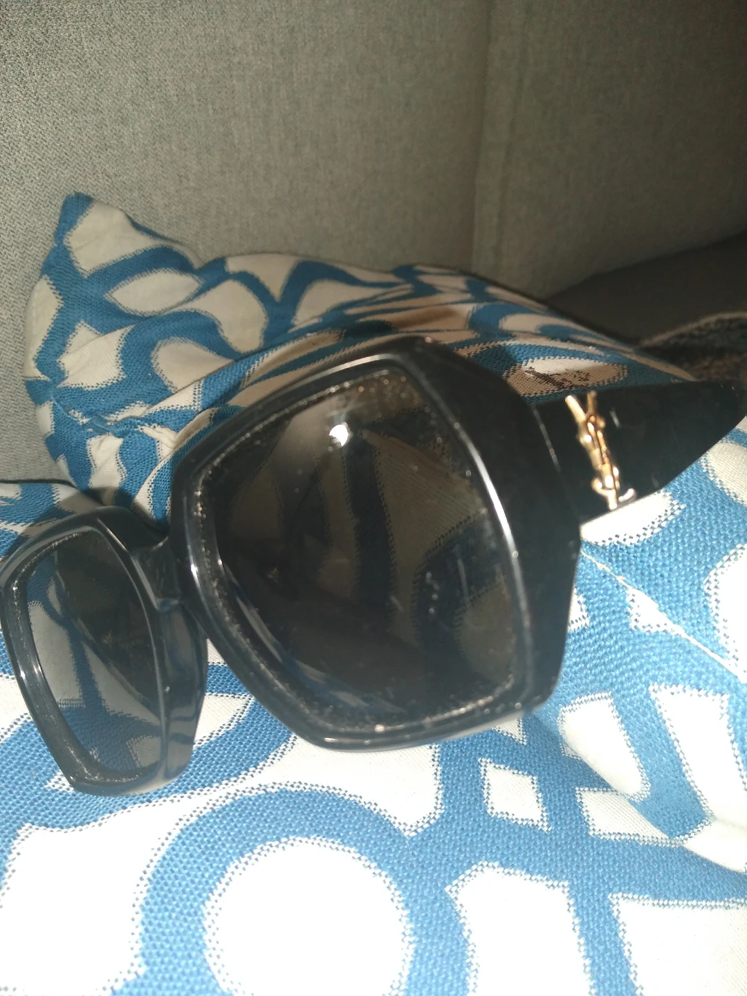 Yves Saint Laurent new sunglasses - photo 2