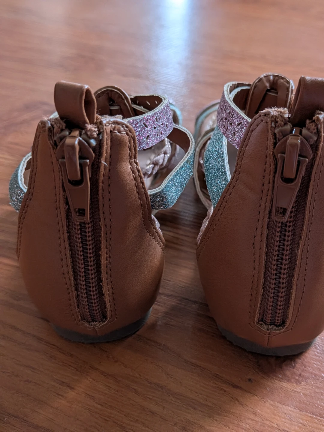 Joe Fresh Glitter Strappy Sandals ⚽ - photo 2