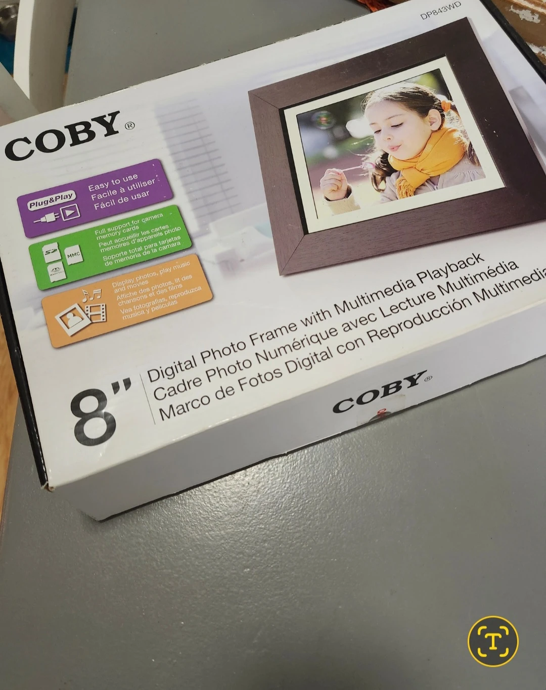 Coby 8" Digital Photo Frame with Multimedia Playback