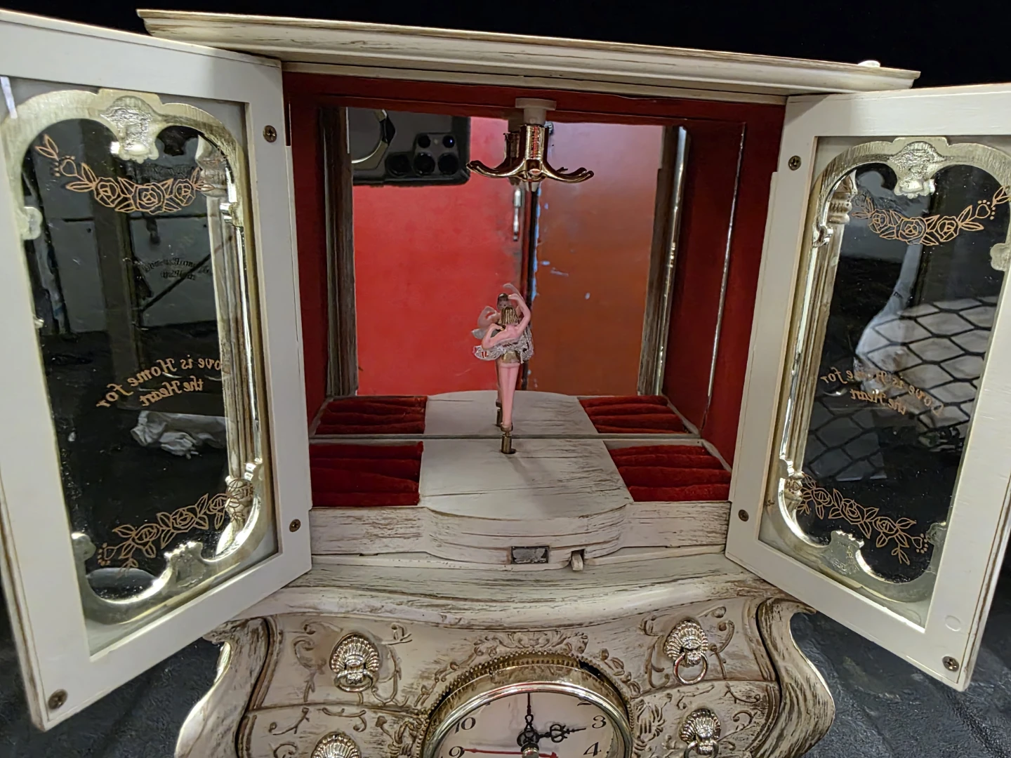 Vintage Decorative Music Box Jewelry Case