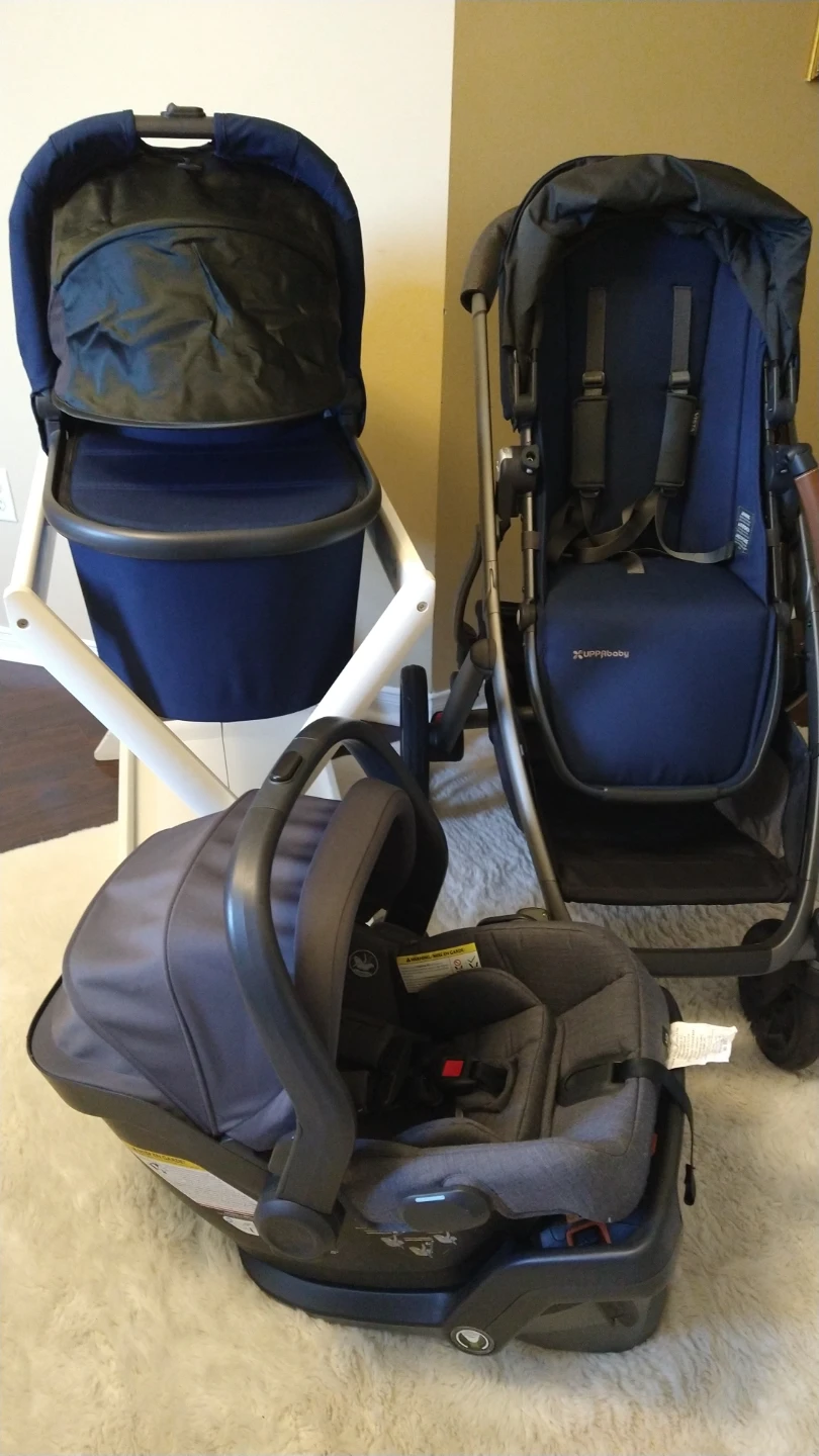 UPPAbaby stroller and car seat combo