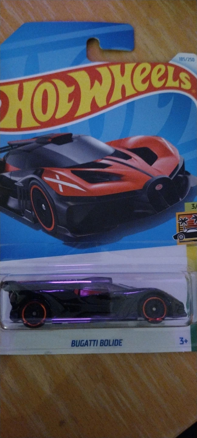 Hot Wheels Bugatti Bolide (Black/Red) ⚽