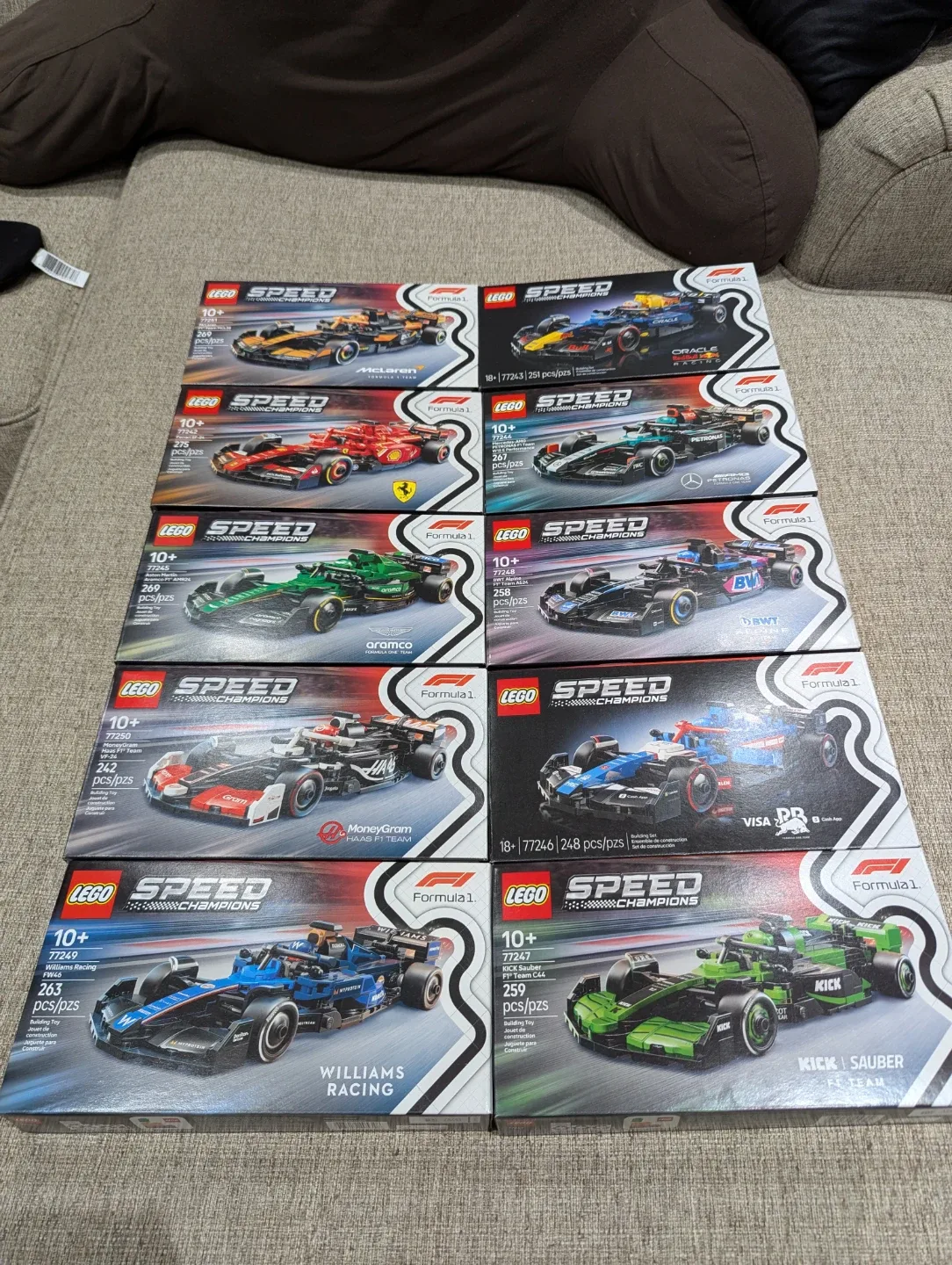 LEGO F1 Car Track Custom Display - photo 4