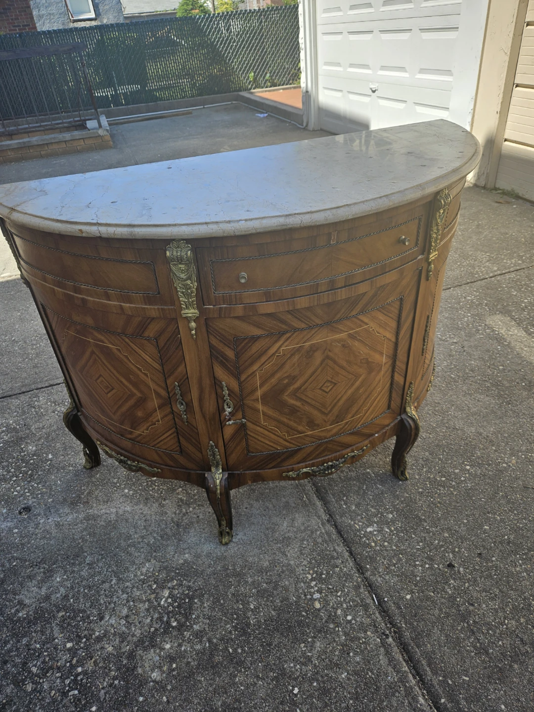 Beautiful louis XV style marbletop halfmoon table - photo 2