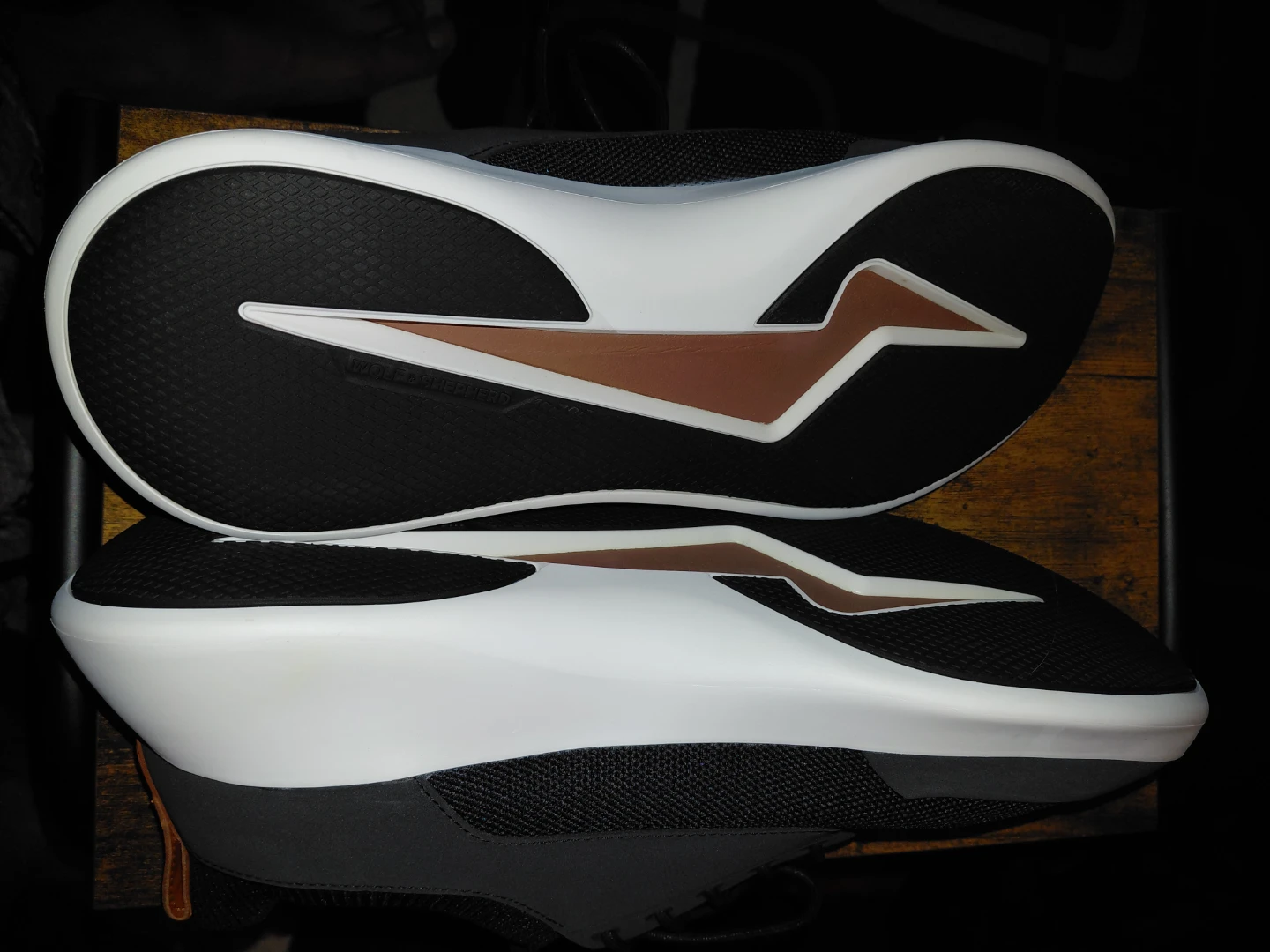 Wolf & Shepherd Men's Running Shoes - photo 4