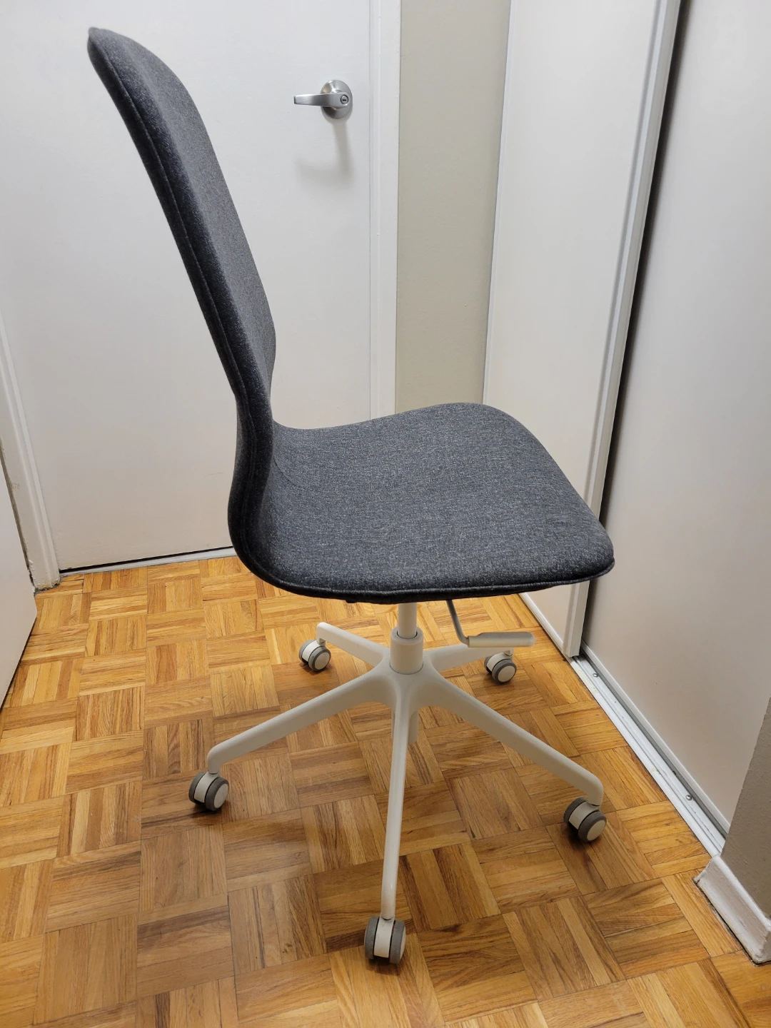 Langfjall office chair **delivery possible** - photo 3