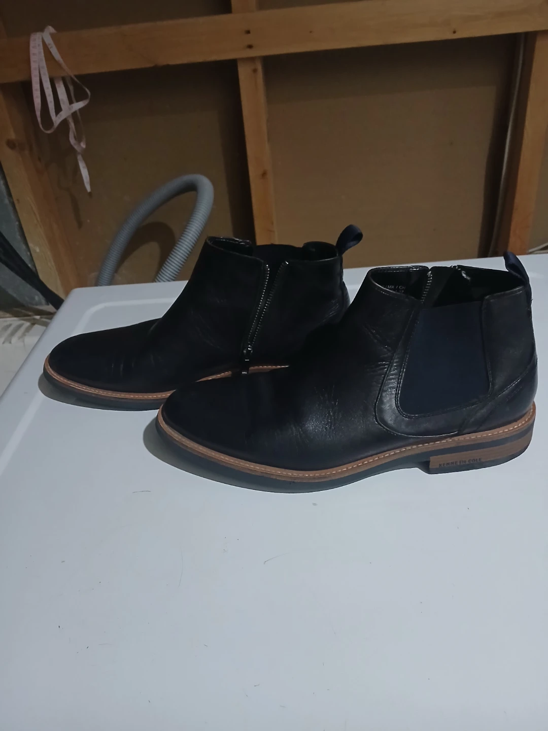 Kenneth Cole Black Leather Chelsea Boots