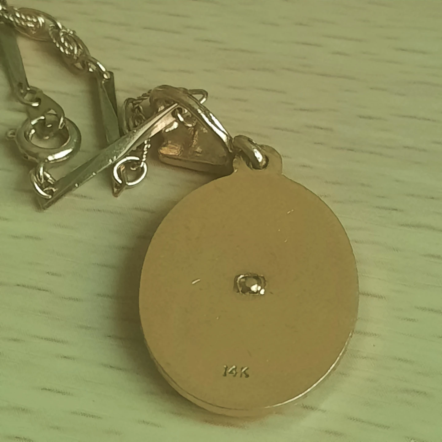 14K Gold Oval Pendant with Chain
