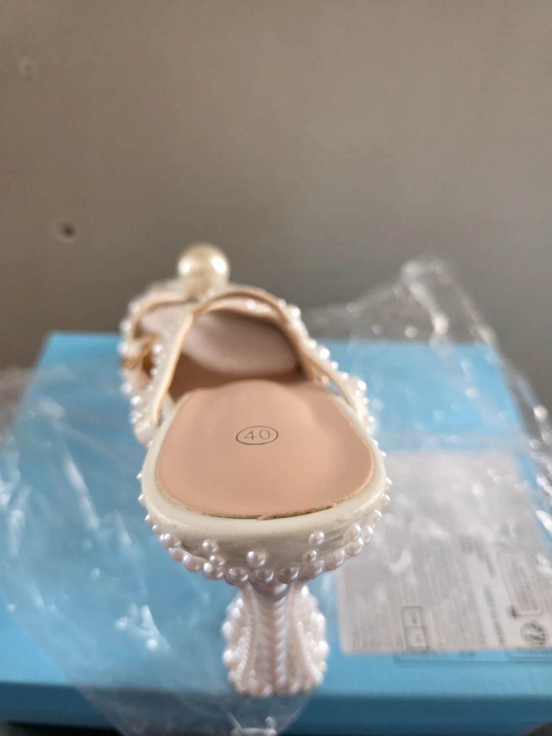 White Pearl Embellished Heels - Size 40 - photo 2