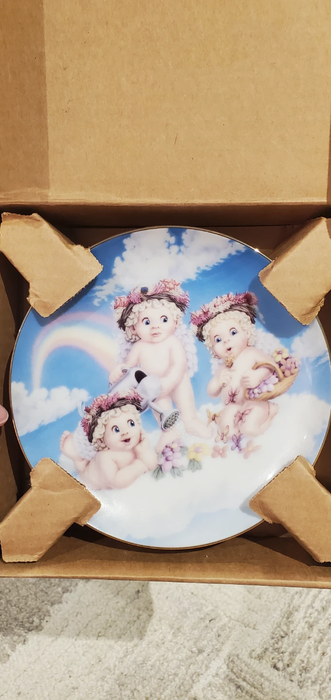 The Hamilton Collection Plate - Angels