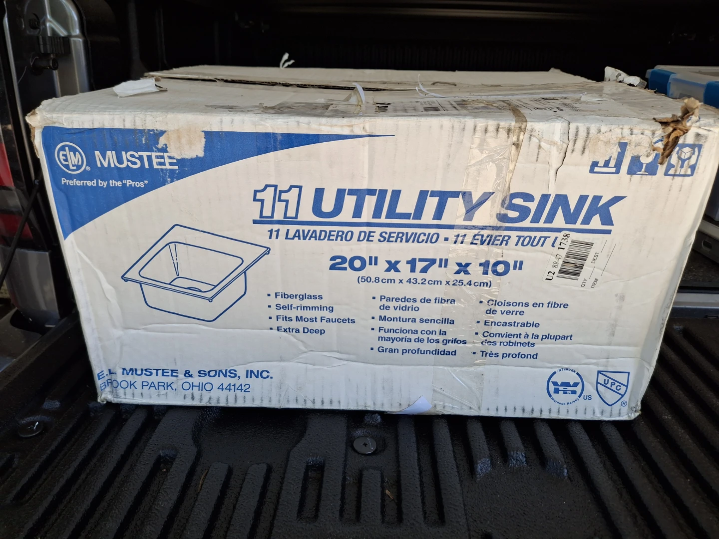 Mustee 11 Utility Sink 20" x 17" x 10"