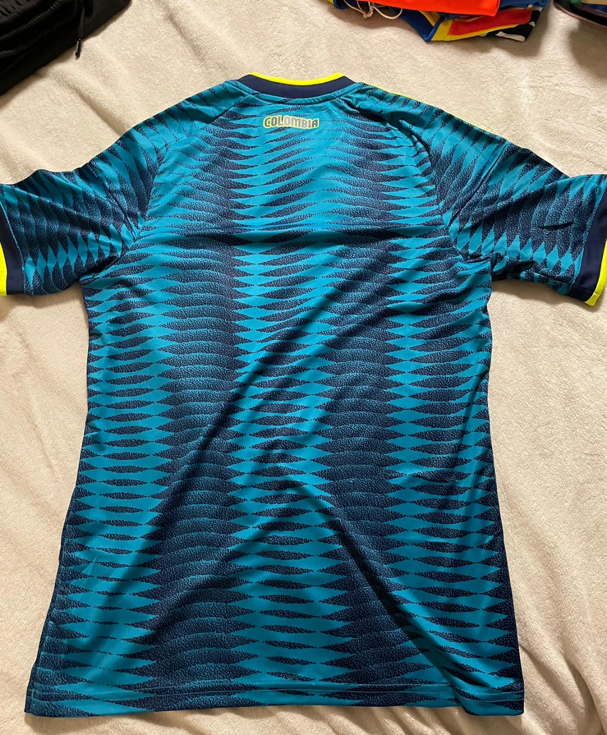 Adidas Colombia Soccer Jersey Size S - photo 2