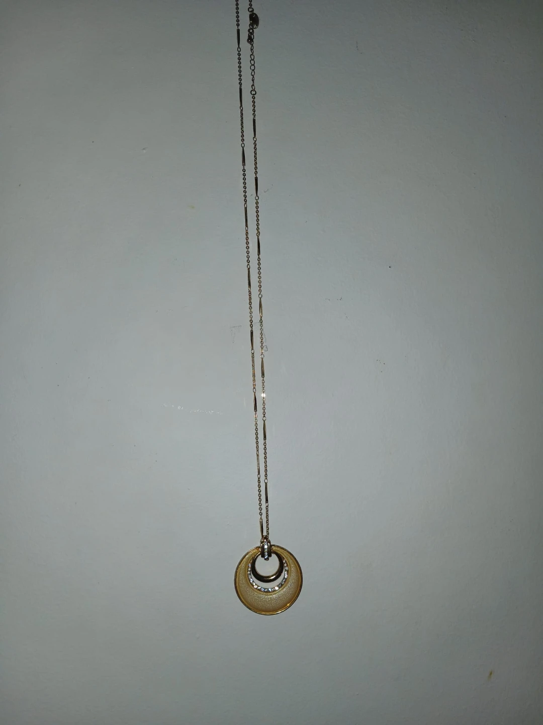 Gold tone pendant necklace with rhinestones - photo 2