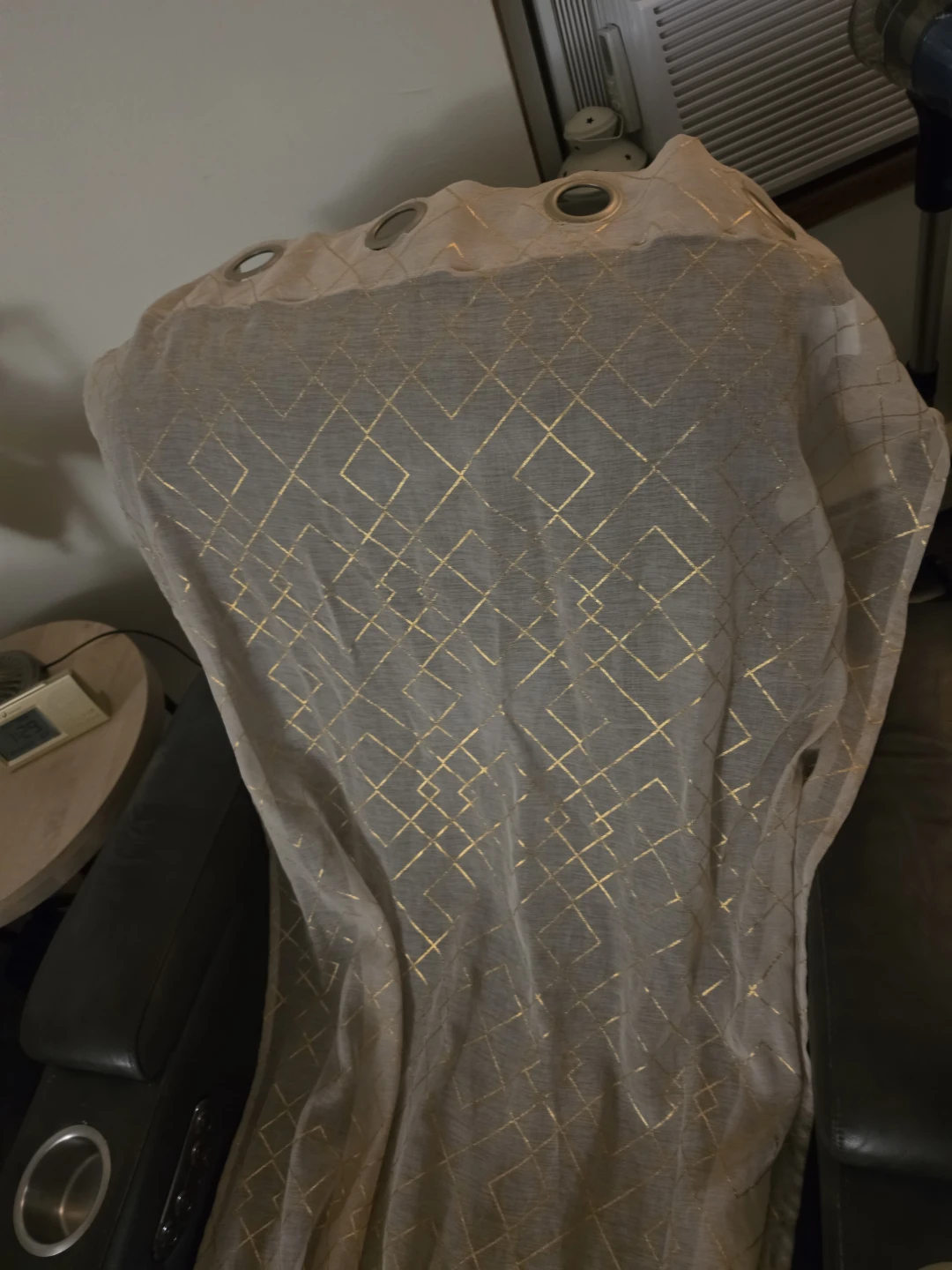 Sheer Curtains with Gold Diamond Pattern - photo 2