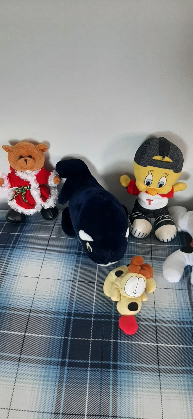 6 Assorted Plush Toys - photo 5