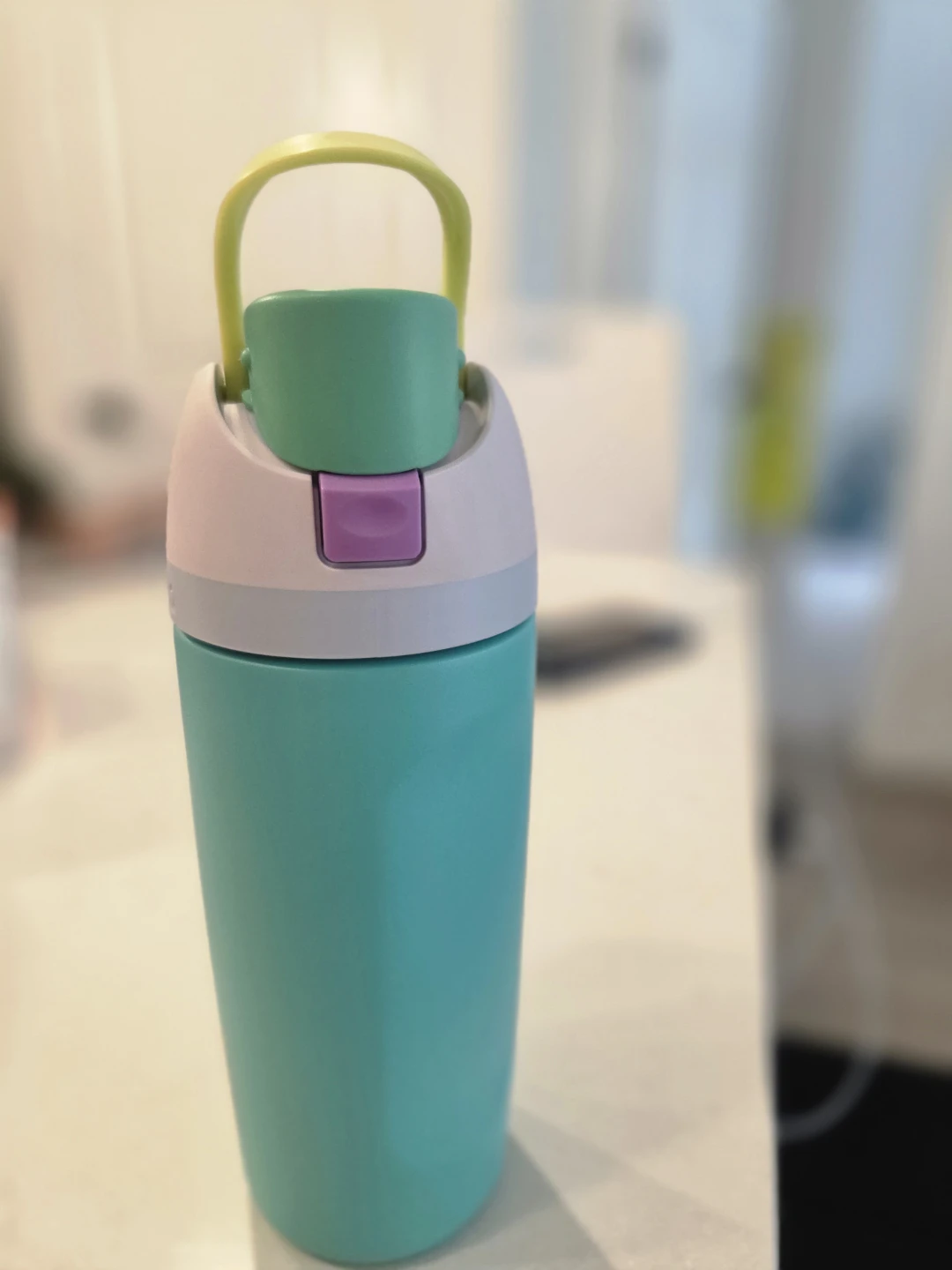Owala FreeSip Water Bottle 16oz - photo 2