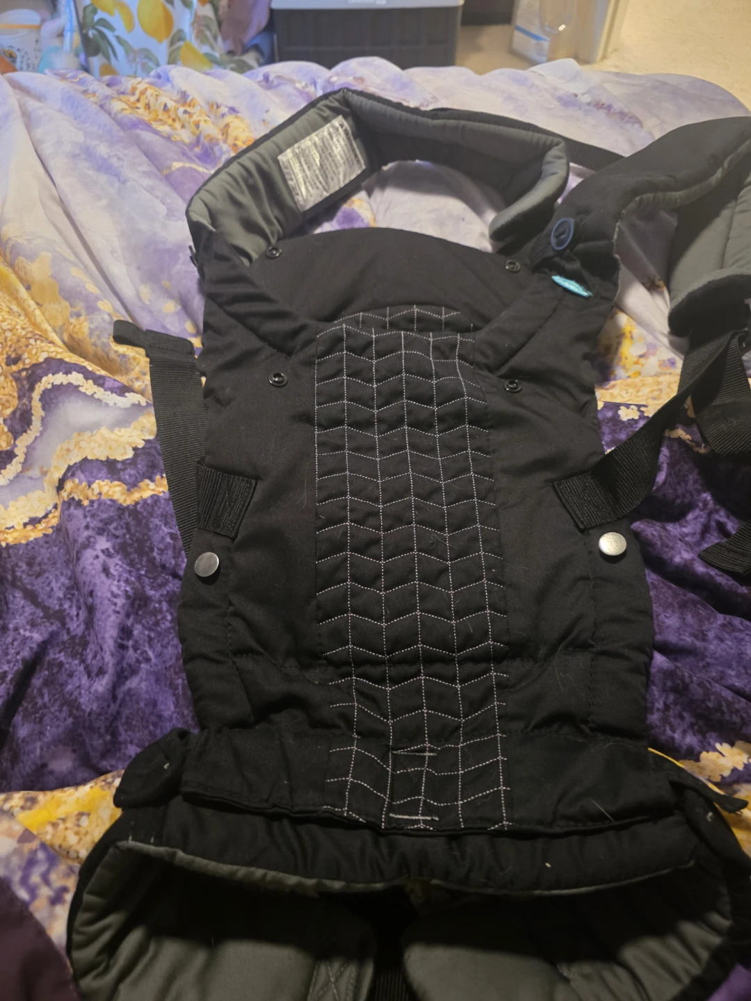 Infantino Upscale Customizable Carrier