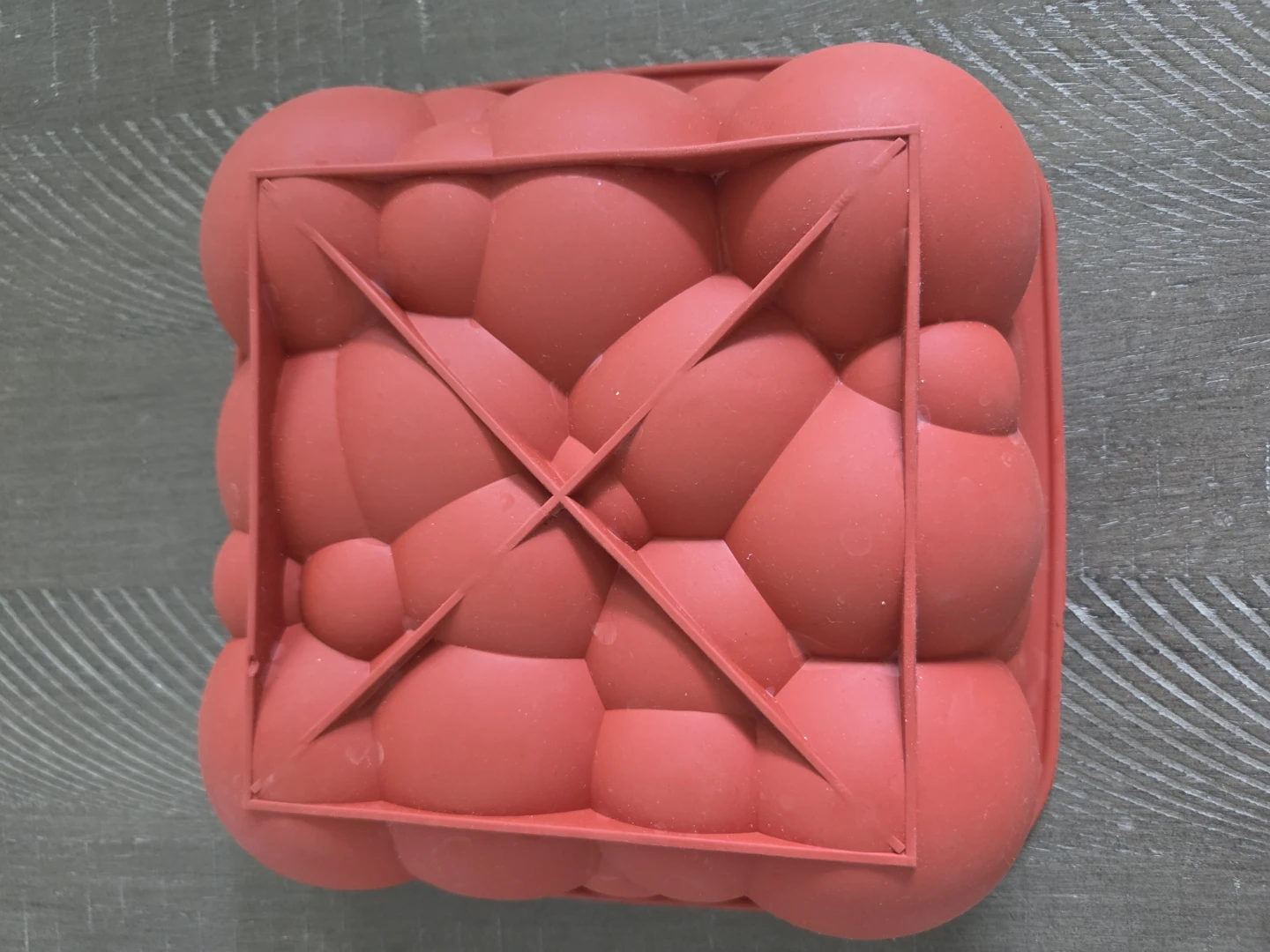 Red Silicone Bubble Cake Mold