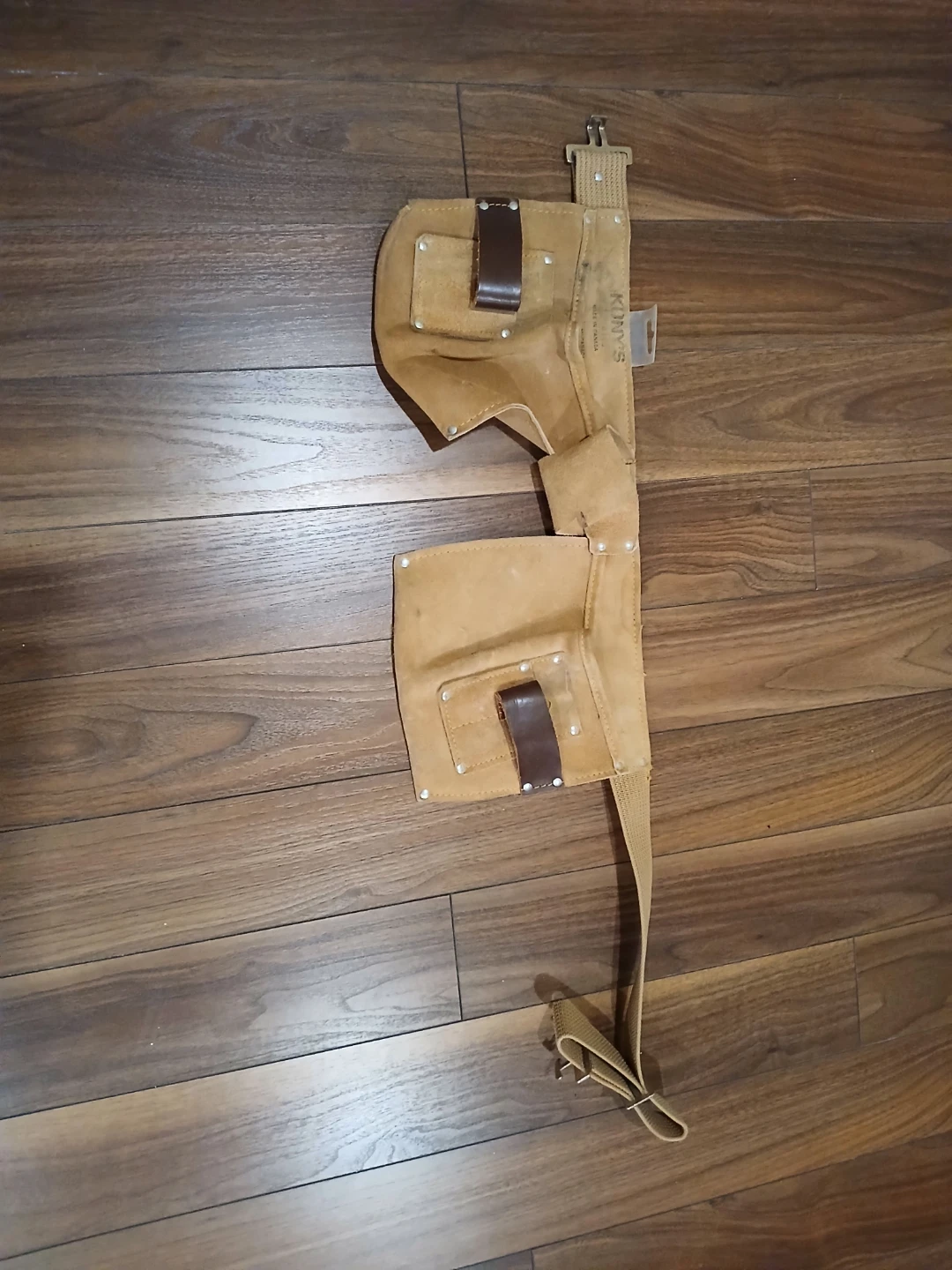 Kunys Suede Tool Belt