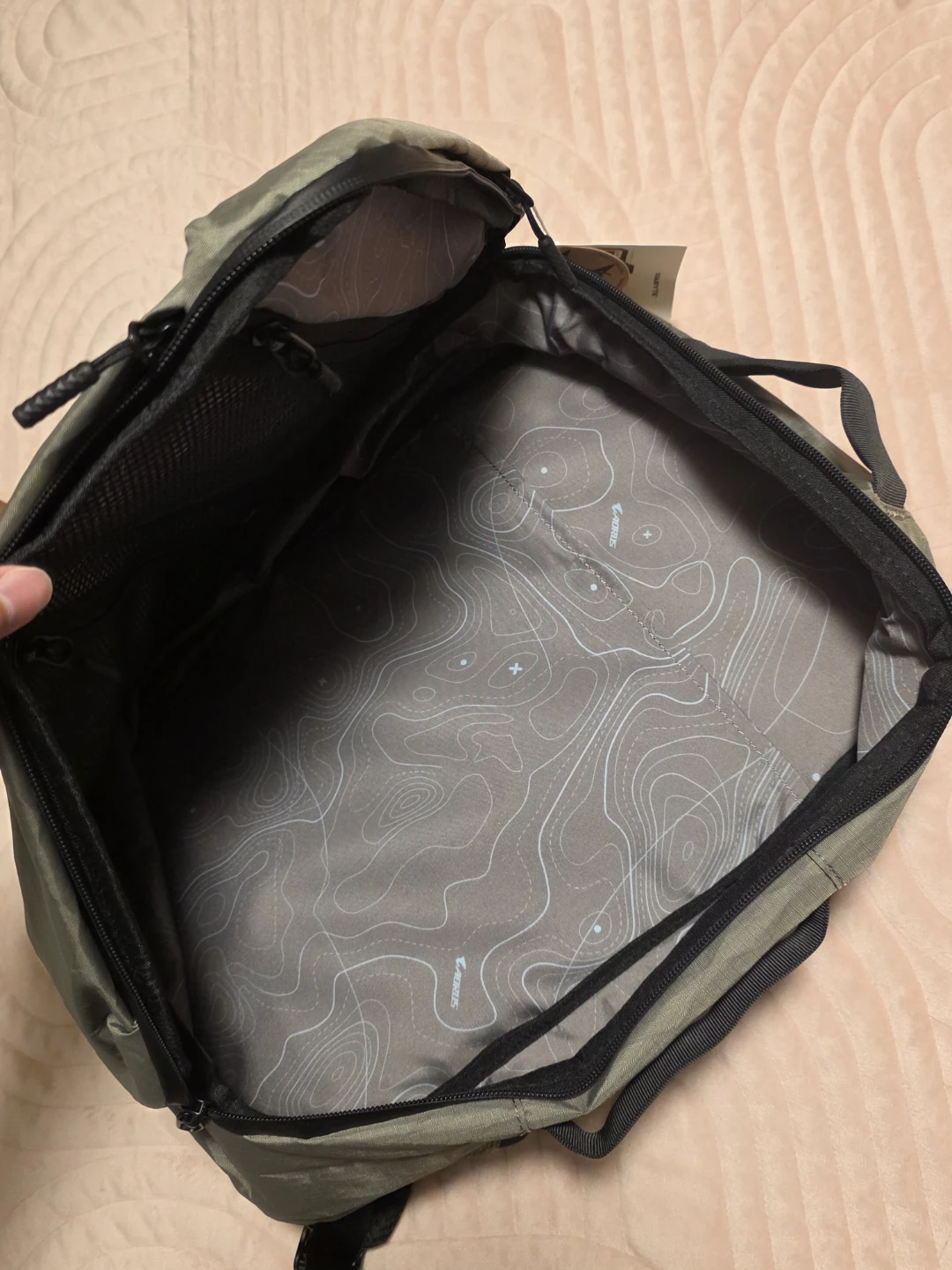 GIGABYTE 17.3" laptop Backpack - photo 3