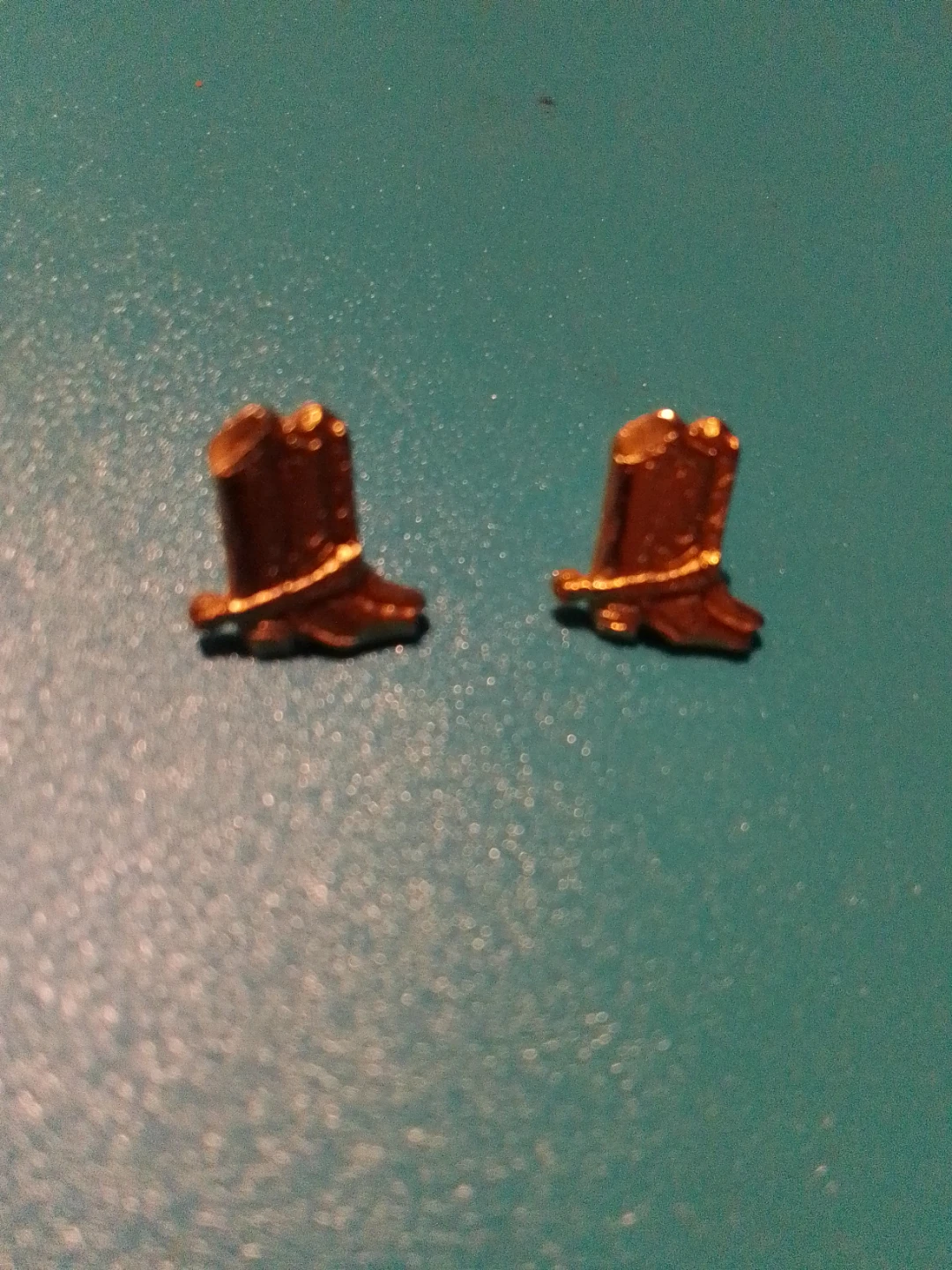 10k gold pendants and earings