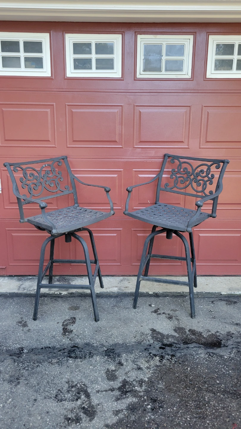 Metal aluminum heavy patio high swivel chairs