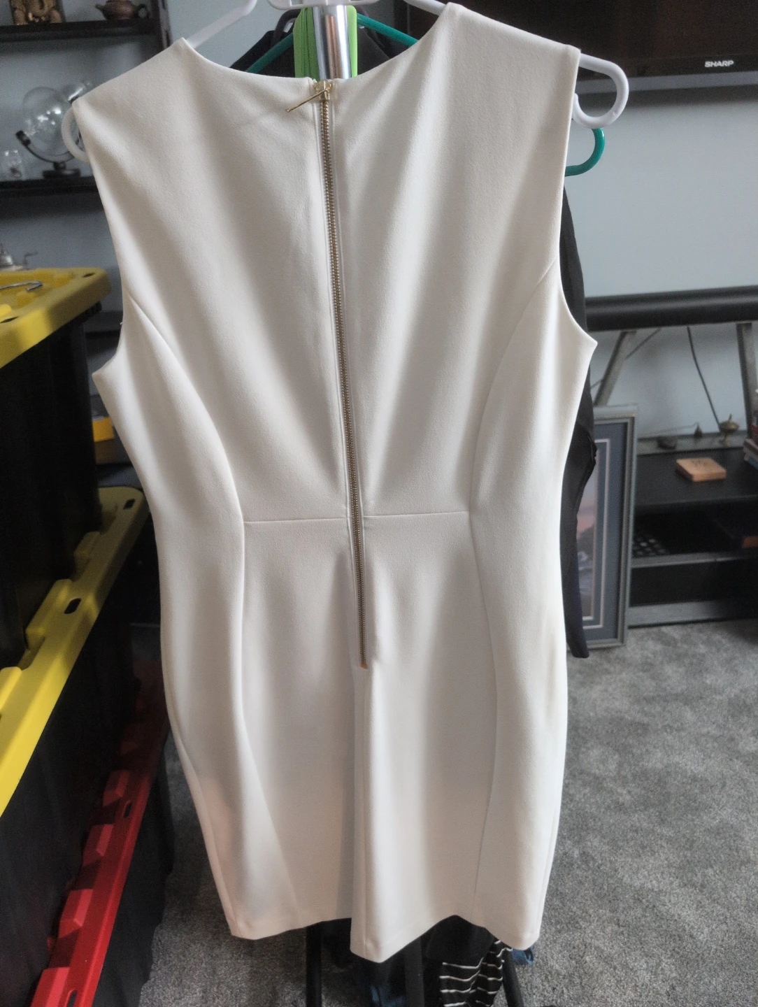 Calvin Klein White Sleeveless Sheath Dress - photo 3
