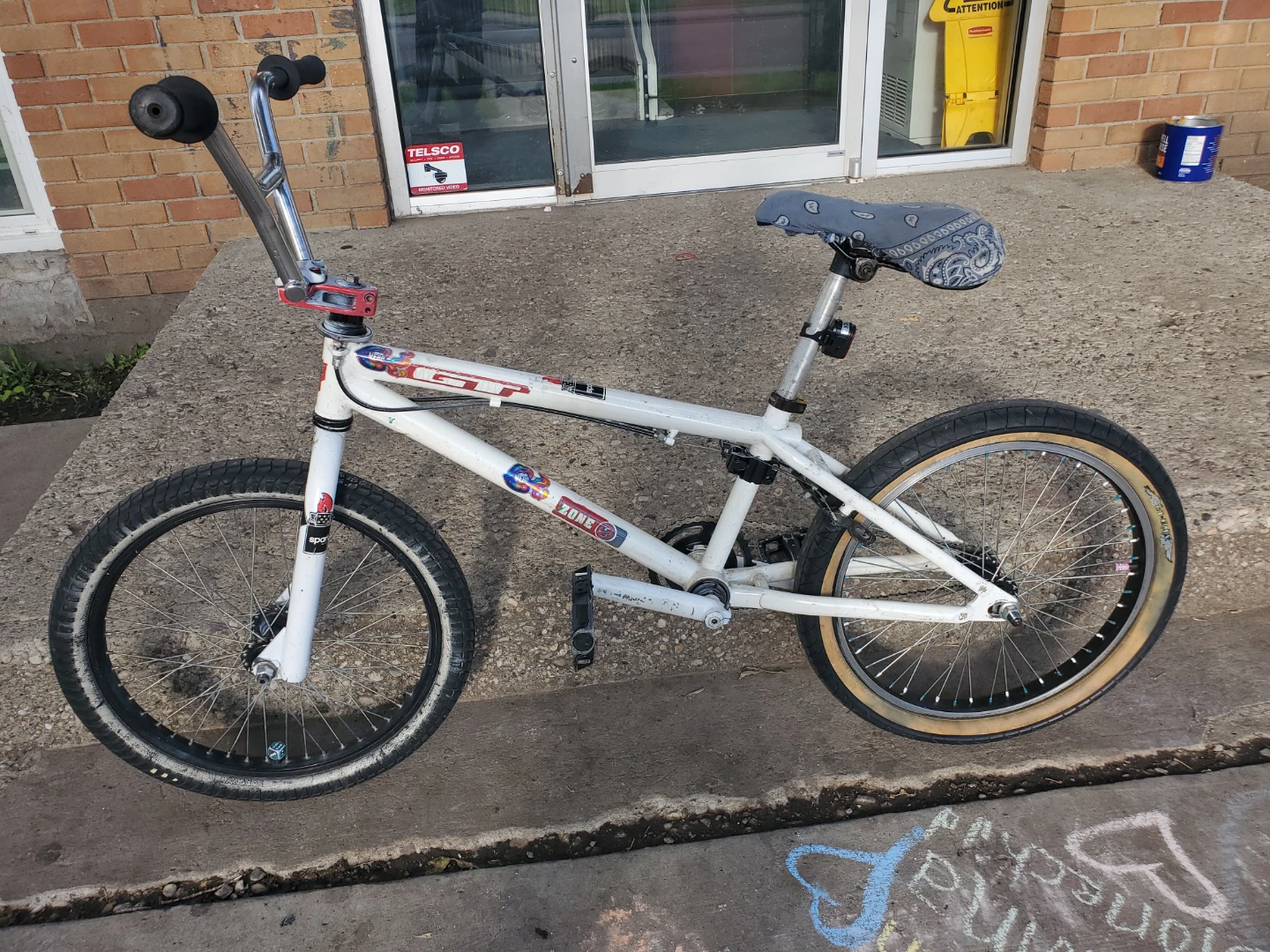 GT "ZONE" BMX Bike - White