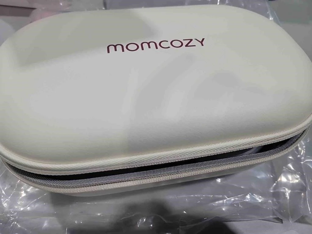 Momcozy M5 Wearable Breast Pumps - photo 2