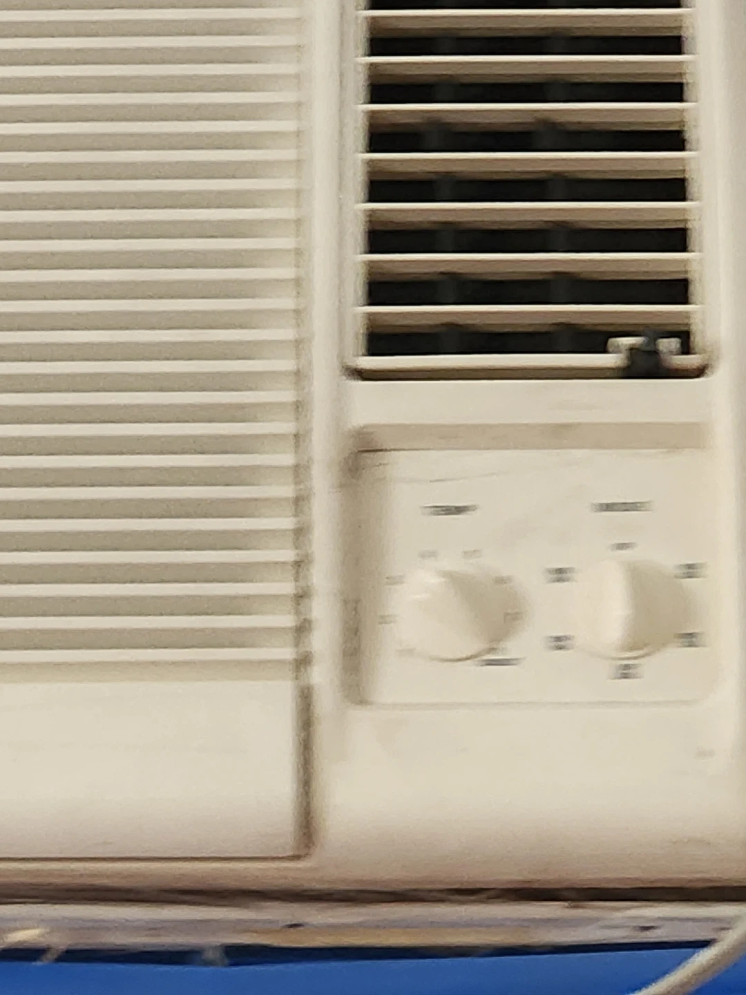 wall unit Ac ,8000 B ,tu - photo 3
