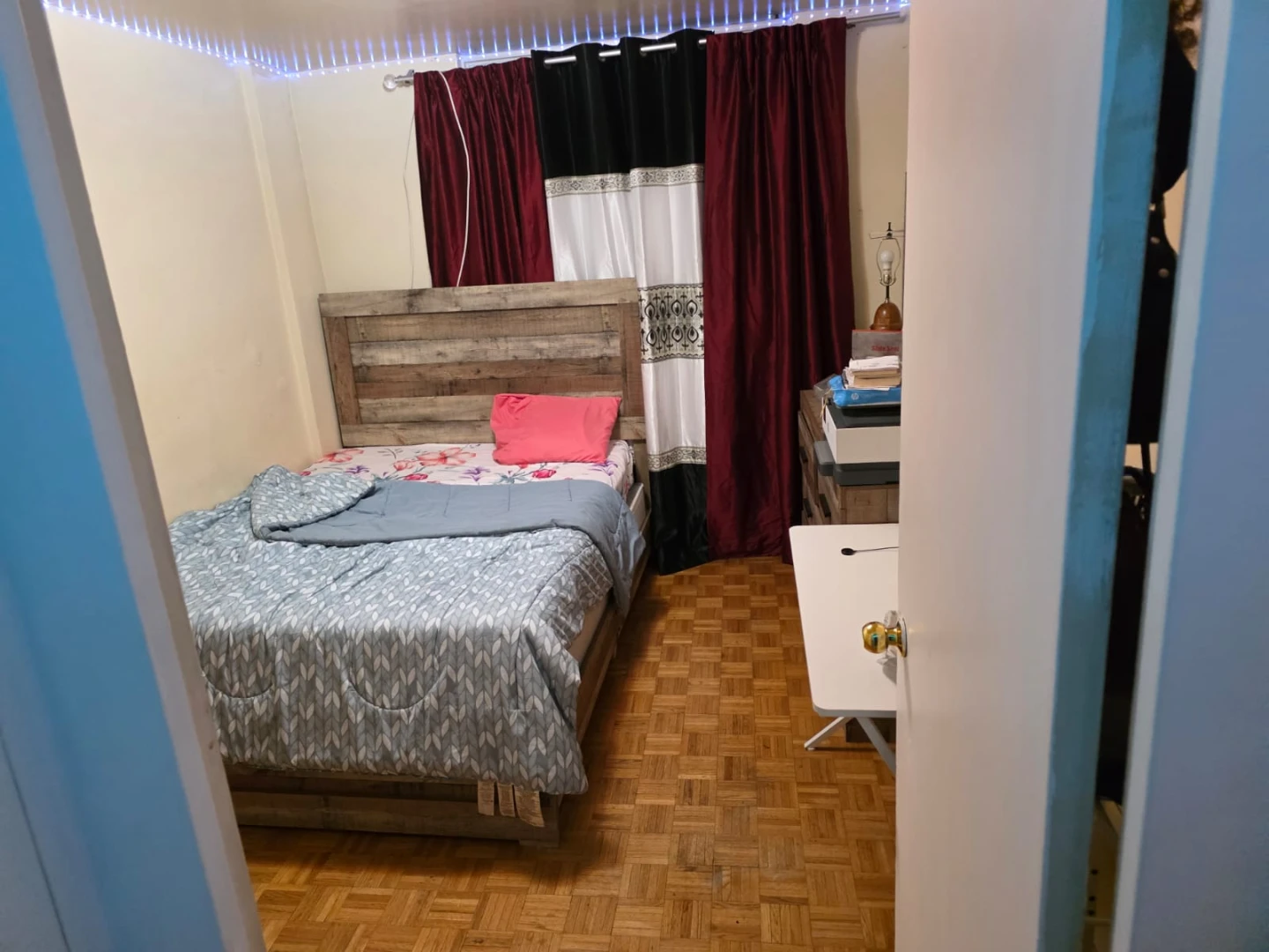 1 bedroom in a 2 bedroom apartment⚽️ - photo 3